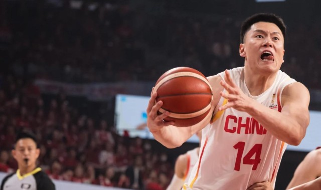 星空体育官方下载-砍9分11篮板！中国男篮1米98奇兵正负值+21：郭士强用对他