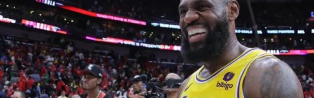 星空体育APP-詹姆斯：我还没有决定我的未来 会和家人们商量