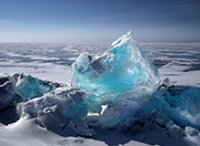 九游游戏中心：让每一次游戏体验都成为惊喜的旅程